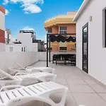 Calm & Modern For 4 Canteras *