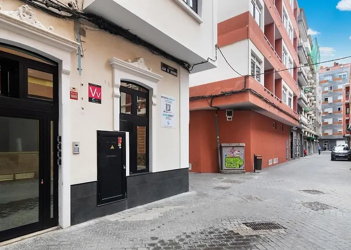 Calm & Modern For 4 Canteras